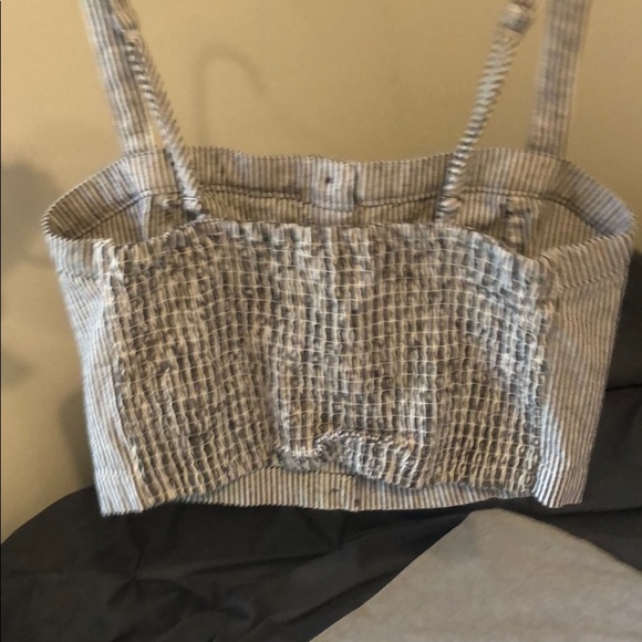 Crop top - Picture 4 of 4